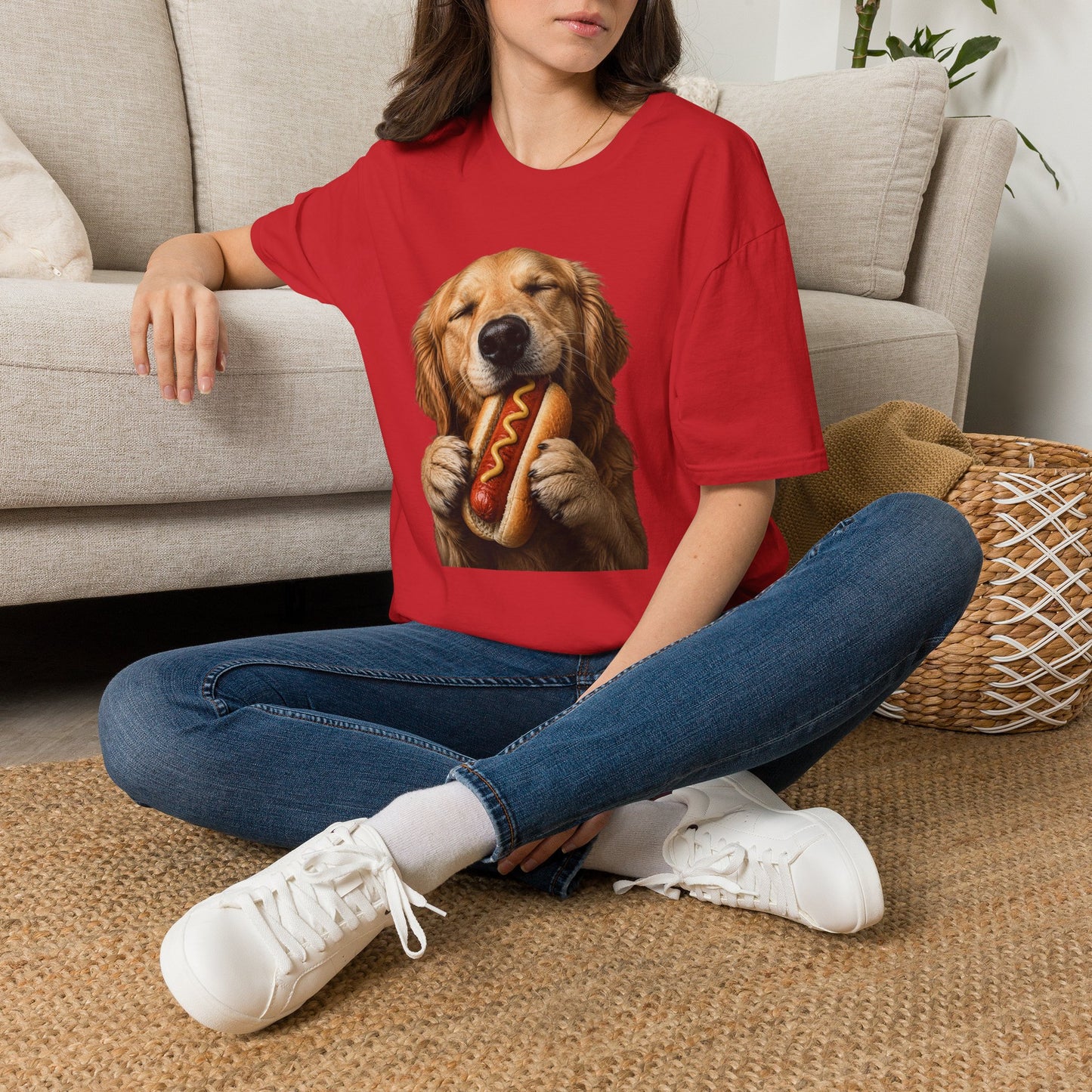 Golden Retriever Hot Dog T-Shirt — Cute Dog Eating Hotdog Graphic Tee