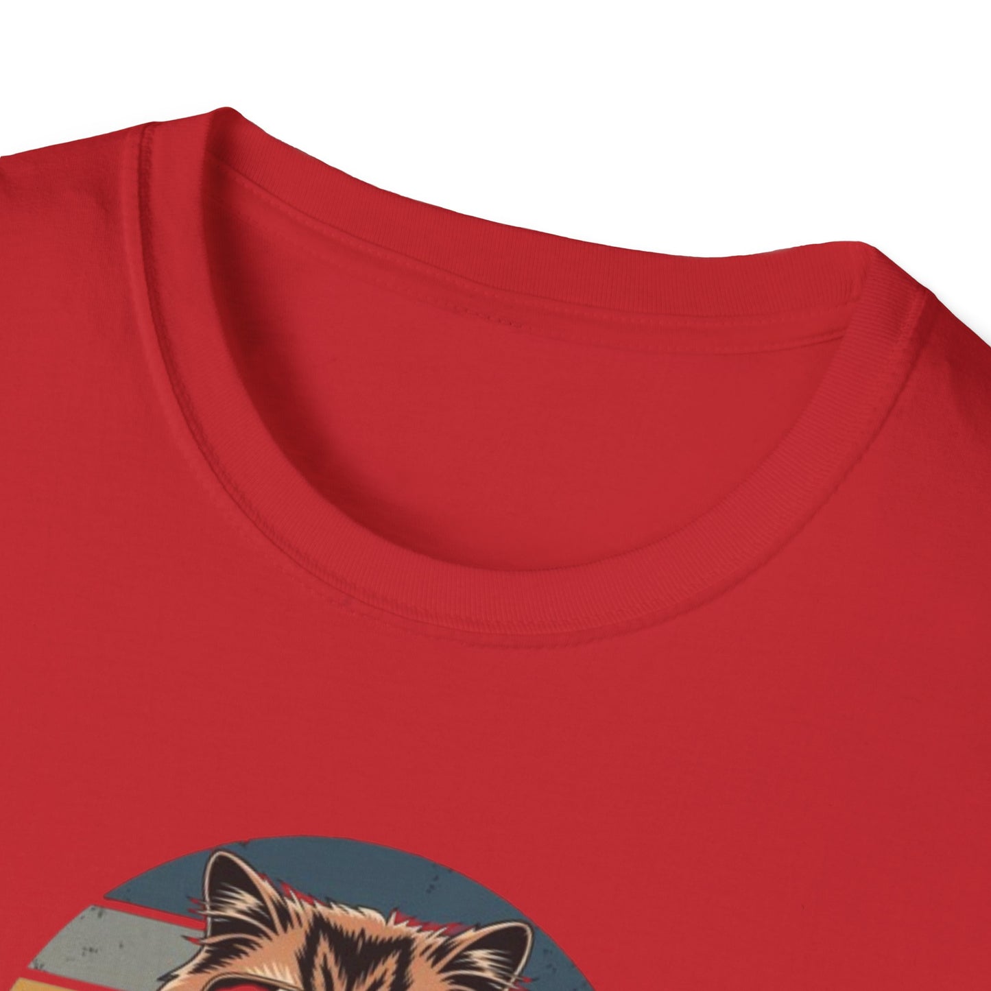 Camiseta gráfica retro de gato con batería baja
