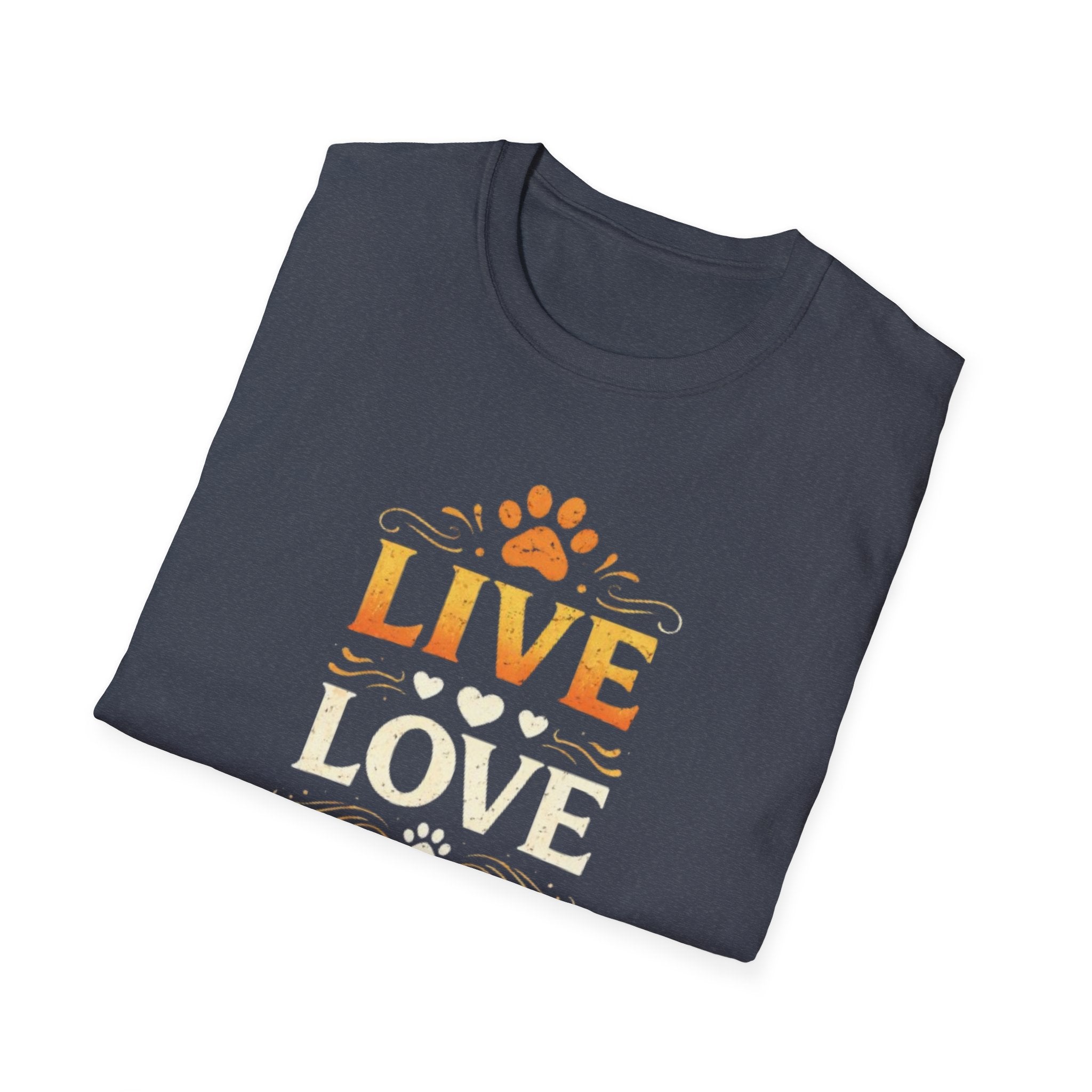 Camiseta "Live Love Meow": una linda camiseta con estampado de pata de gato para amantes de los gatos