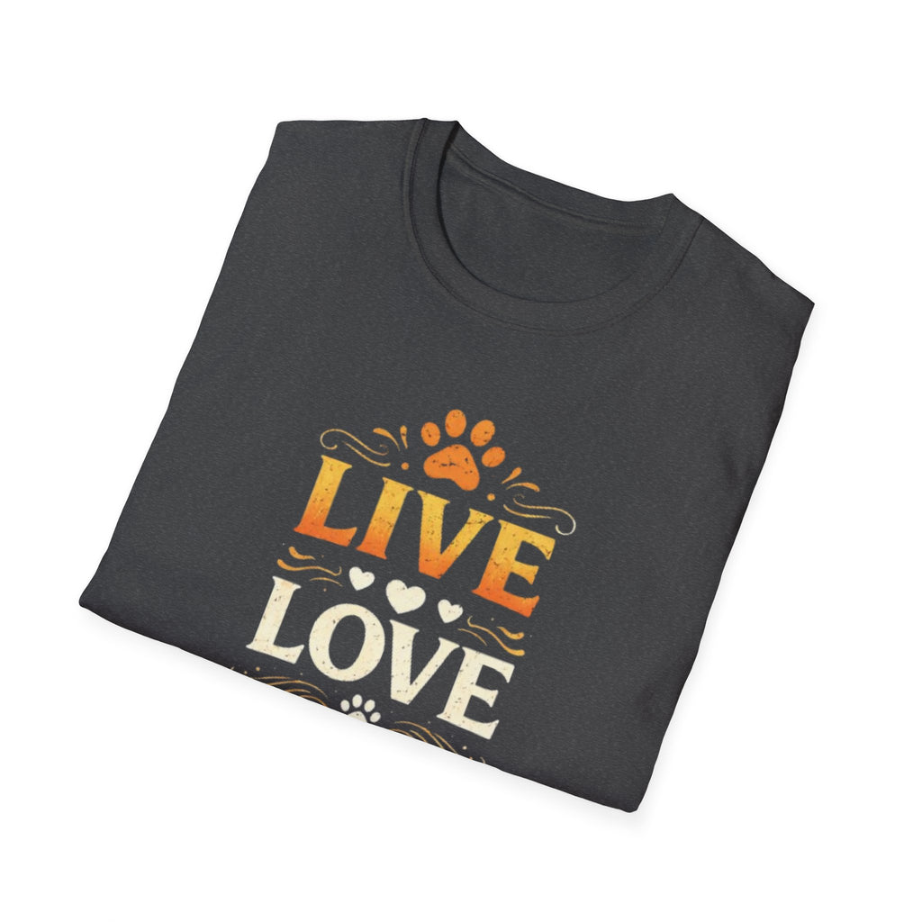 Camiseta "Live Love Meow": una linda camiseta con estampado de pata de gato para amantes de los gatos