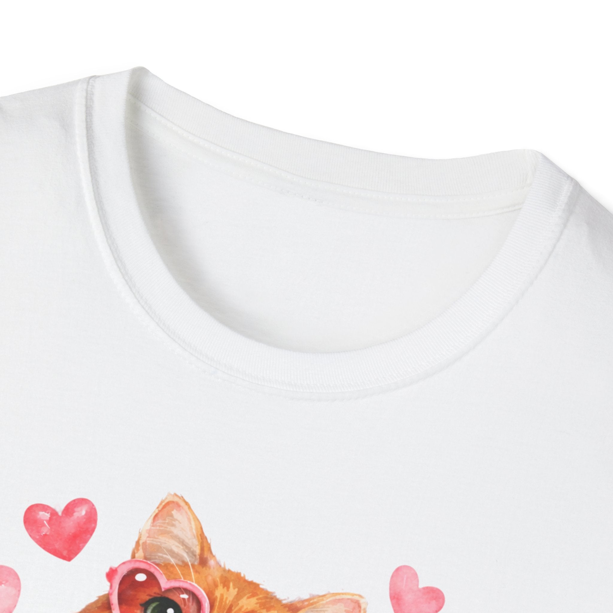 Cat Mama T-Shirt — Cute Cat with Hearts Graphic Tee for Cat Lovers