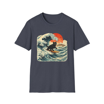 Camiseta Surfing Cat — Camiseta con gráfico de atardecer estilo japonés con olas retro