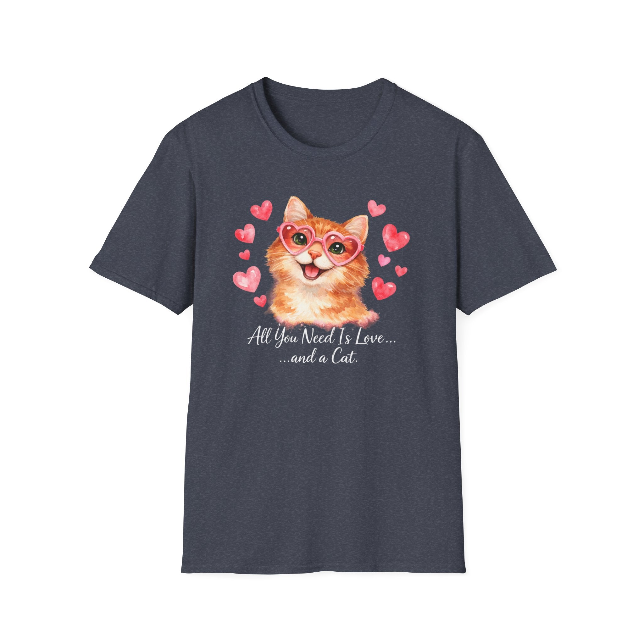 Todo lo que necesitas es amor... y una camiseta de gato — Linda camiseta de gatito con gafas de sol y corazón