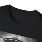 Cat UFO Selfie T-Shirt — Cute Alien Abduction Cat Graphic Tee