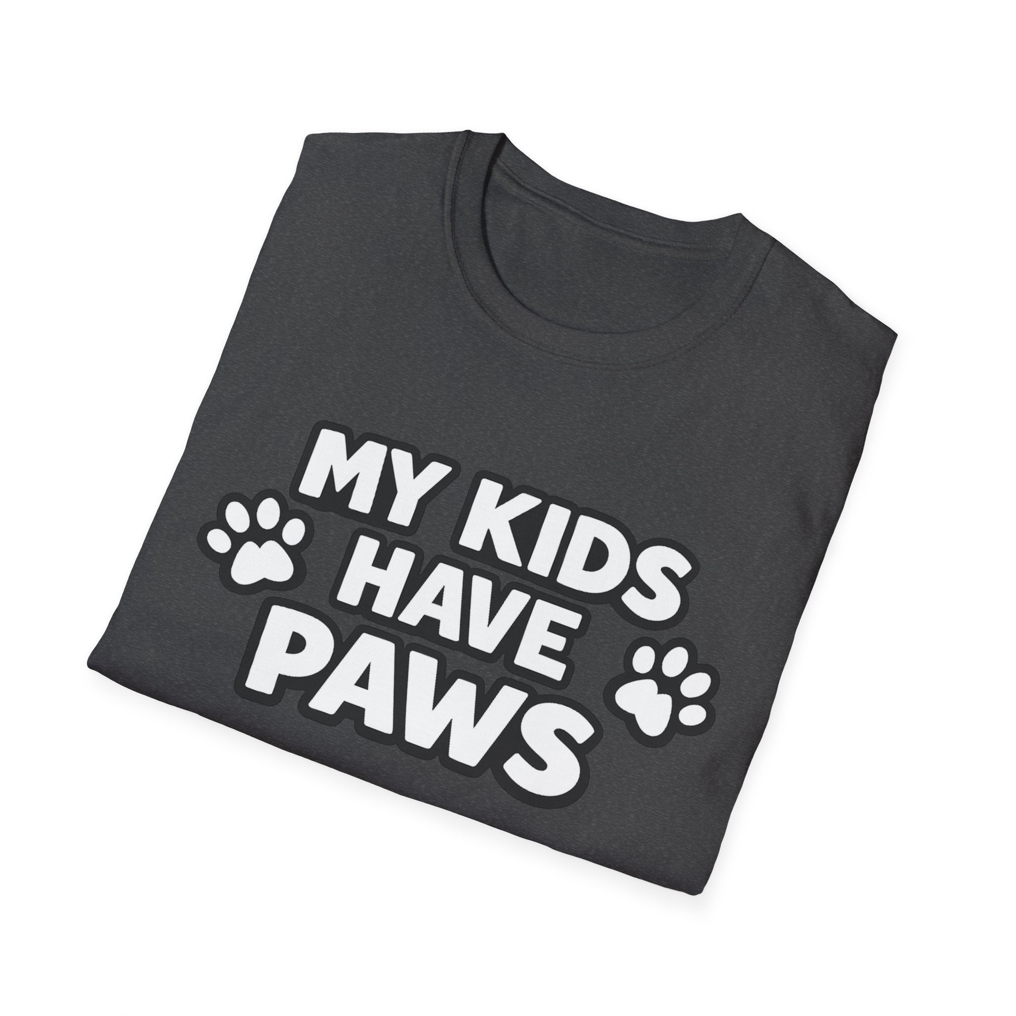 Camiseta — "Mis hijos tienen patas" | Camiseta divertida para dueños de mascotas