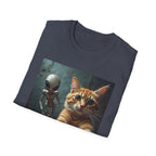 Camiseta Selfie Extraterrestre — Camiseta con gráfico de un lindo gato pelirrojo y un amigo OVNI
