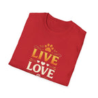 Camiseta "Live Love Meow": una linda camiseta con estampado de pata de gato para amantes de los gatos