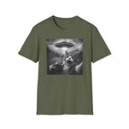 Cat UFO Selfie T-Shirt — Cute Alien Abduction Cat Graphic Tee