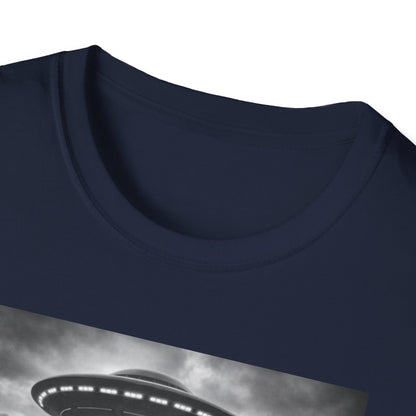Camiseta de gato OVNI Selfie: adorable camiseta con gráfico de gato con abducción extraterrestre