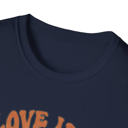 T-Shirt — "Love Is a Powerful Thing" Golden Retriever Graphic Tee