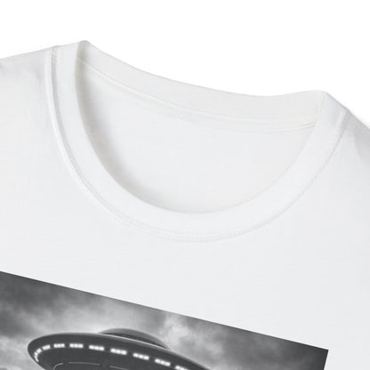 Camiseta de gato OVNI Selfie: adorable camiseta con gráfico de gato con abducción extraterrestre