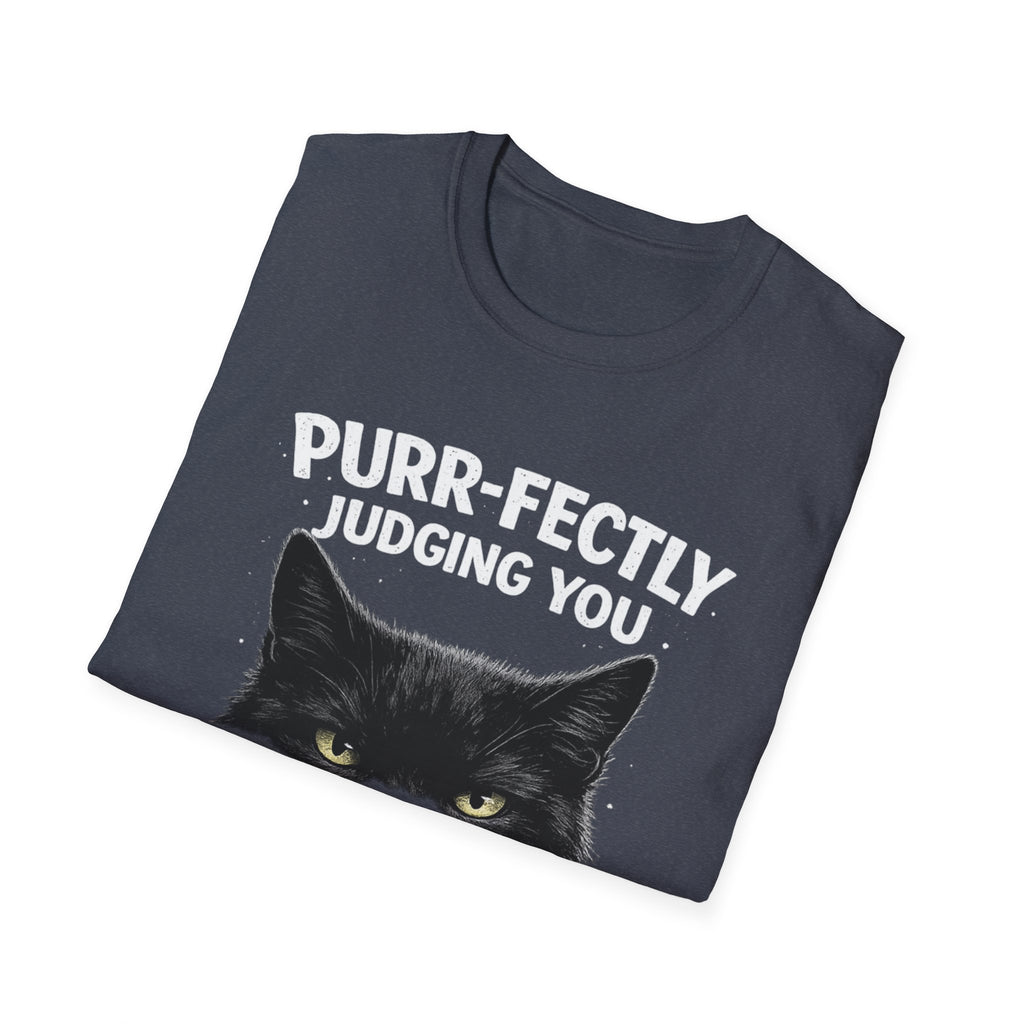 Camiseta "Juzgándote perfectamente, gato"