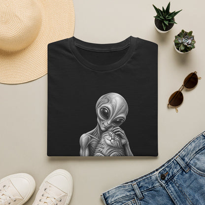 Alien Holding Cat T-Shirt — Cute Sci‑Fi Cat Lover Graphic Tee