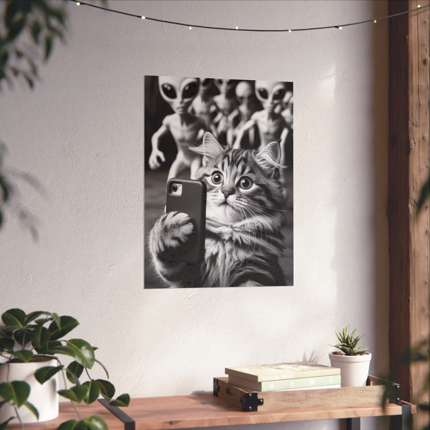 Póster de selfie de gato divertido: arte mural vertical mate con fotobomba de extraterrestre